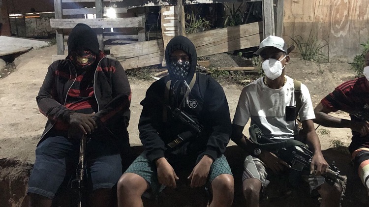  Rio Cartels Go From Running Drugs To Pushing Medication