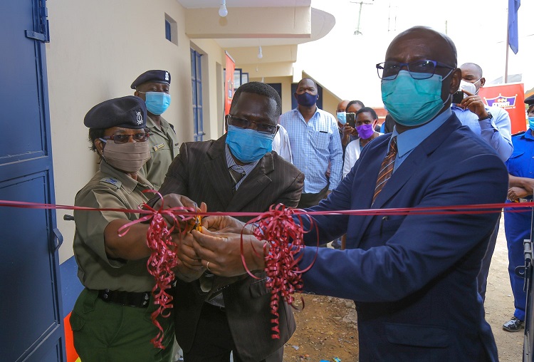  Muungano Police Station Gets A New Face From Crown Paints