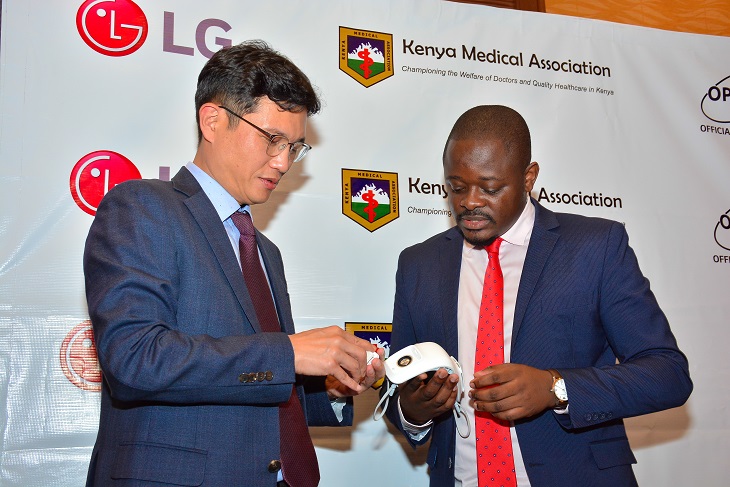  LG Donates Puricare Wearable Air Purifiers To Kenyan Health Workers