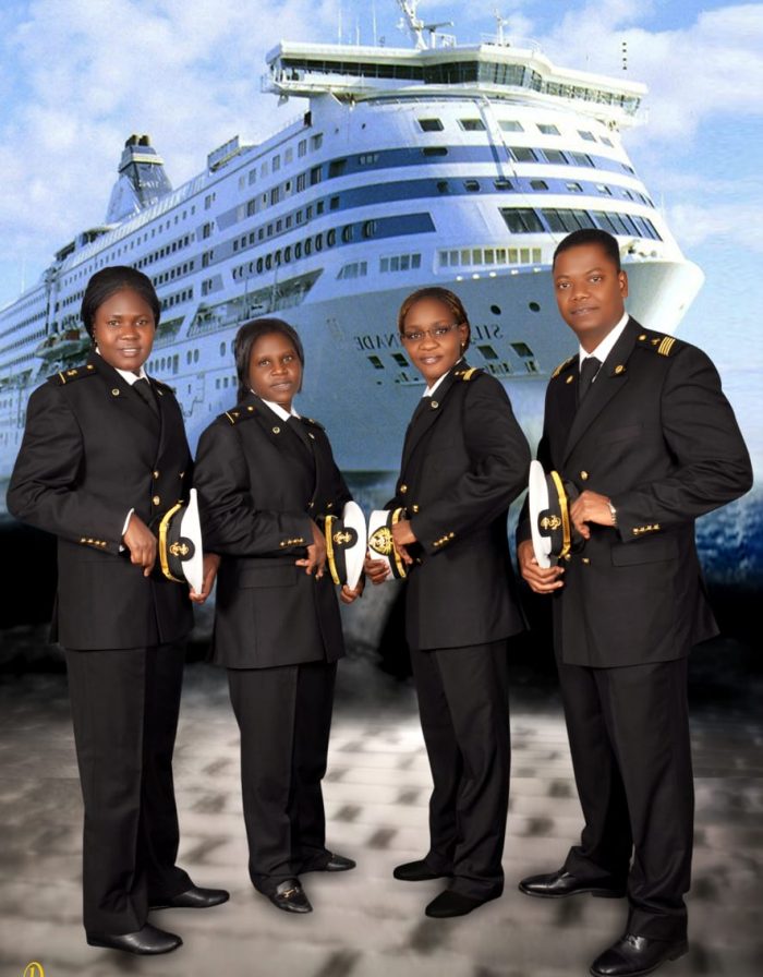 Cruise Ship 